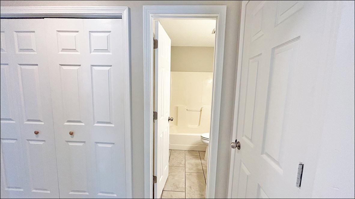 Oak Village Sub Rogers - Residential