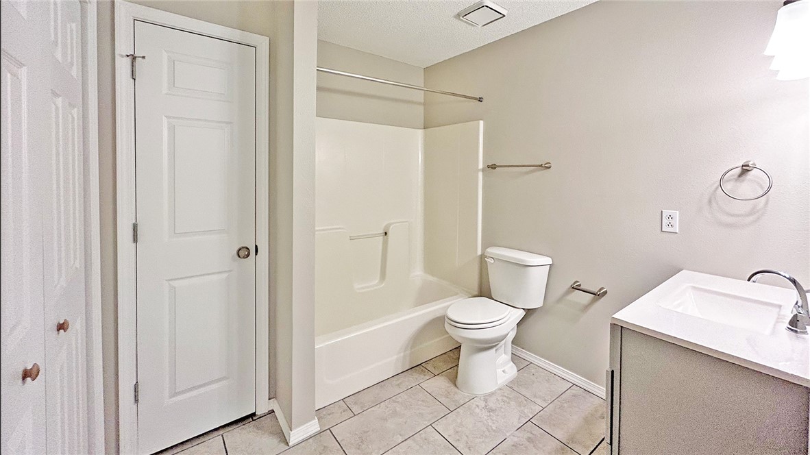 Oak Village Sub Rogers - Residential
