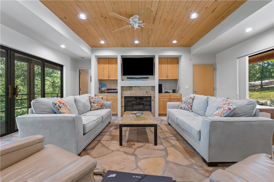 Palos Woods Sub Rurban - Residential