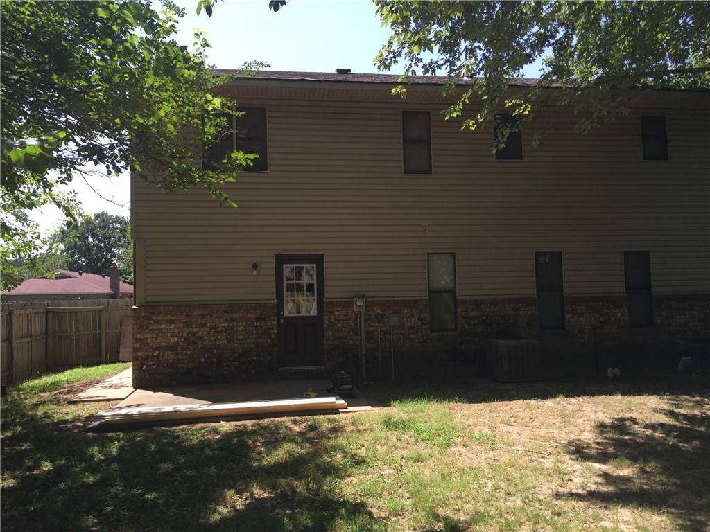 Sundance Acres Ph 2 Rogers - Residential Lease