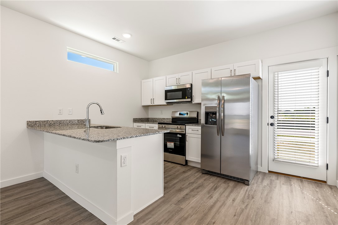 FEATHERSTON WEST SUB PH 1-CENTERTON - Residential Lease