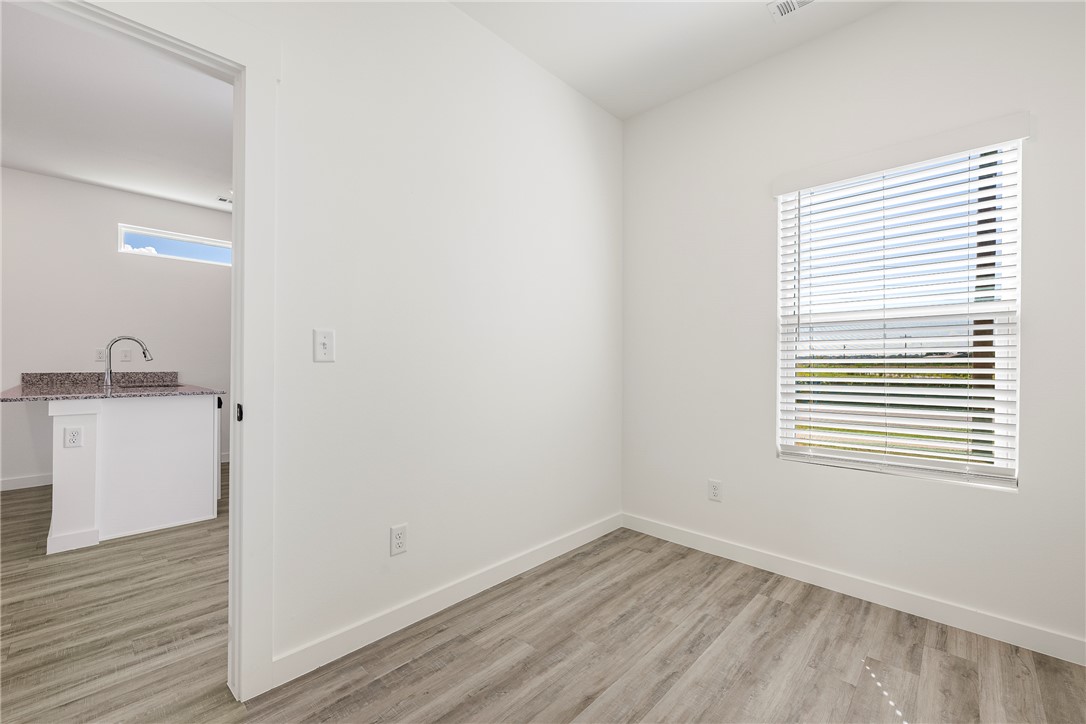 FEATHERSTON WEST SUB PH 1-CENTERTON - Residential Lease