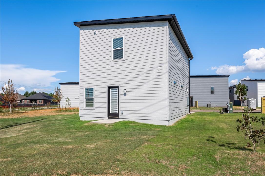FEATHERSTON WEST SUB PH 1-CENTERTON - Residential Lease