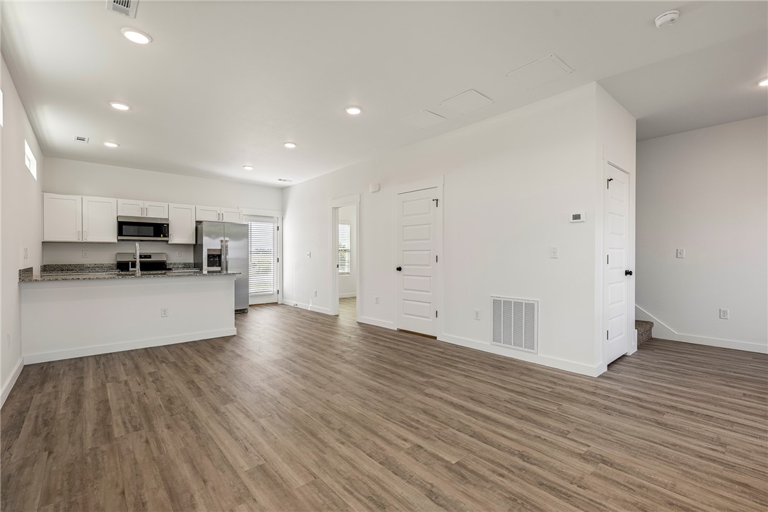 FEATHERSTON WEST SUB PH 1-CENTERTON - Residential Lease