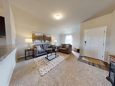 WALNUT HILL SUB PH VI-PEA RIDGE - Residential