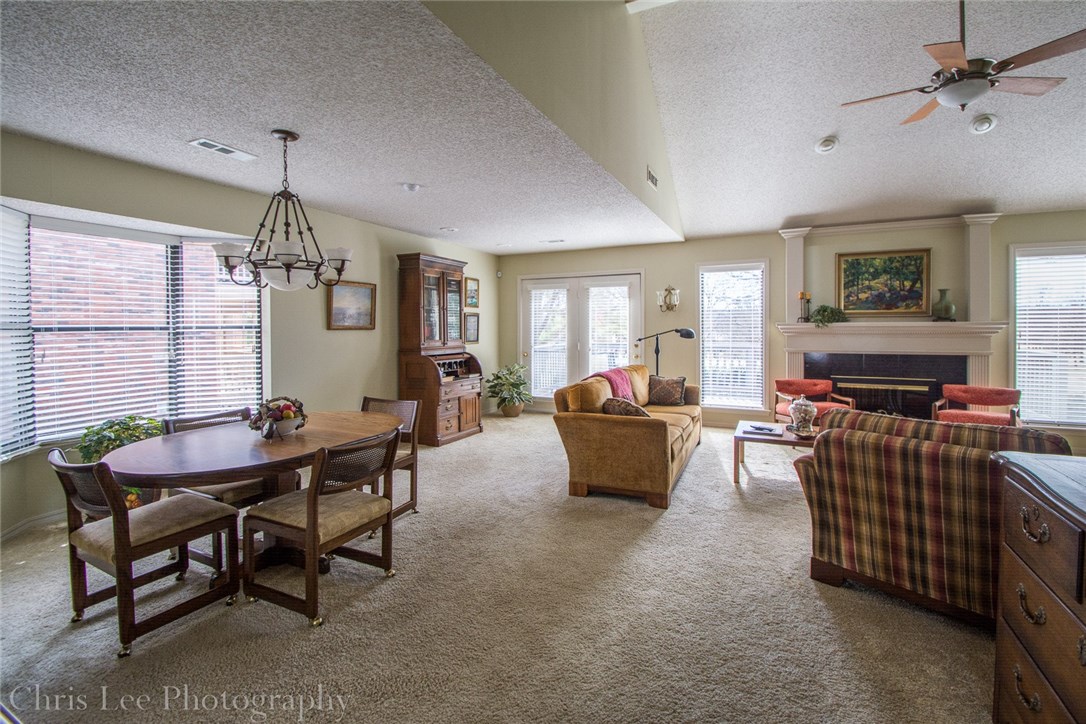 Paradise Valley Twnhms - Residential