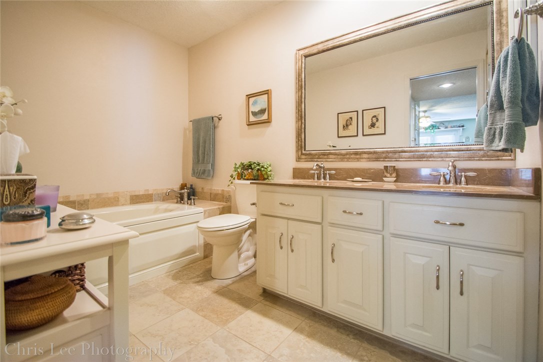 Paradise Valley Twnhms - Residential