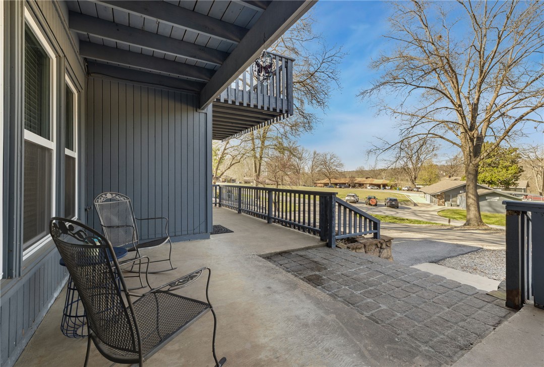 Townhouse Tct 3 A/K/A Drake Court Bvv - Residential