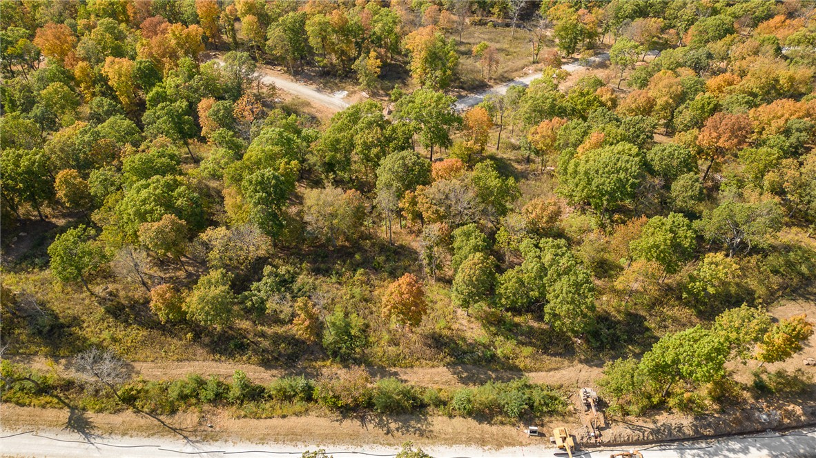 Round Mountain Estates - Land