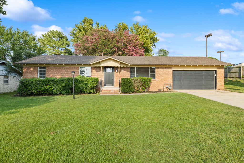 You don't want to miss this Opportunity!! Almost half an acre right in the middle of town! This beautifully updated home is close to all things Fort Smith. Refinished hardwood floors, brand new granite countertops, exterior doors, HVAC, appliances and fresh paint all throughout! Do not miss your chance to own a home in one of the most convenient and desirable areas in Fort Smith.