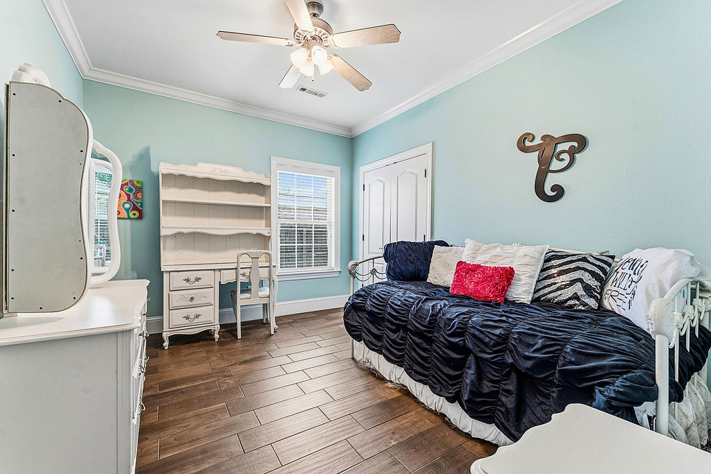 Southwinds Sub Ph Iv - Residential