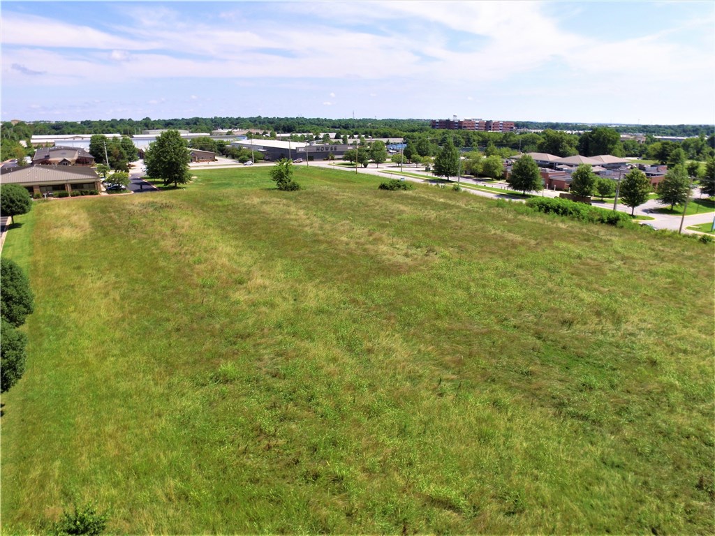 Mid Cities Crossing Sub Bentonville - Land