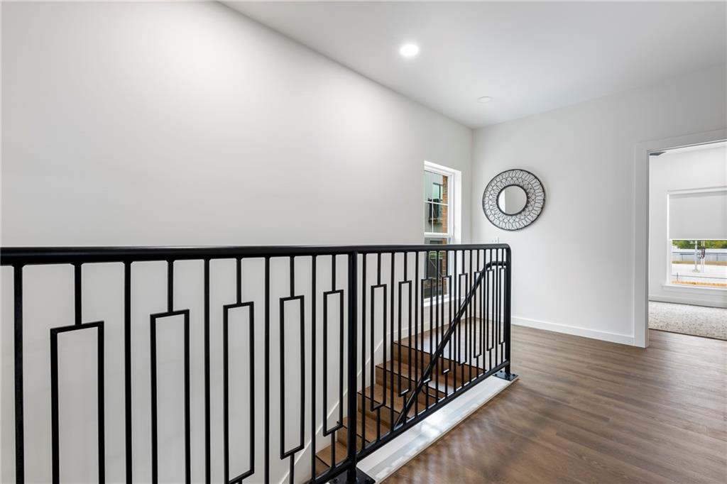B & W Heights - Residential