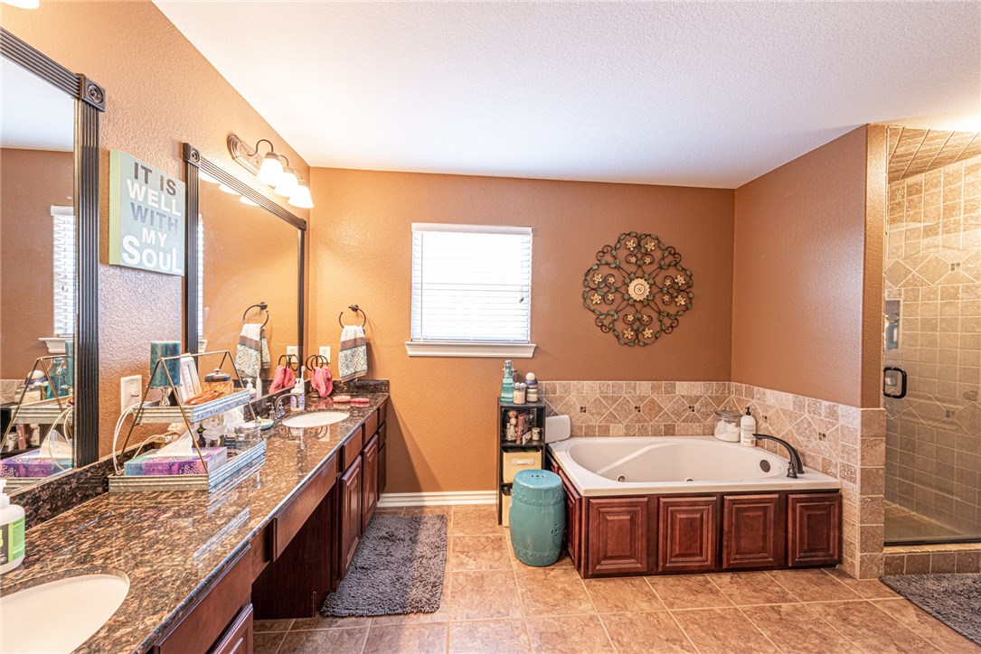 Bellview Residence Add Ph 1 Rogers - Residential