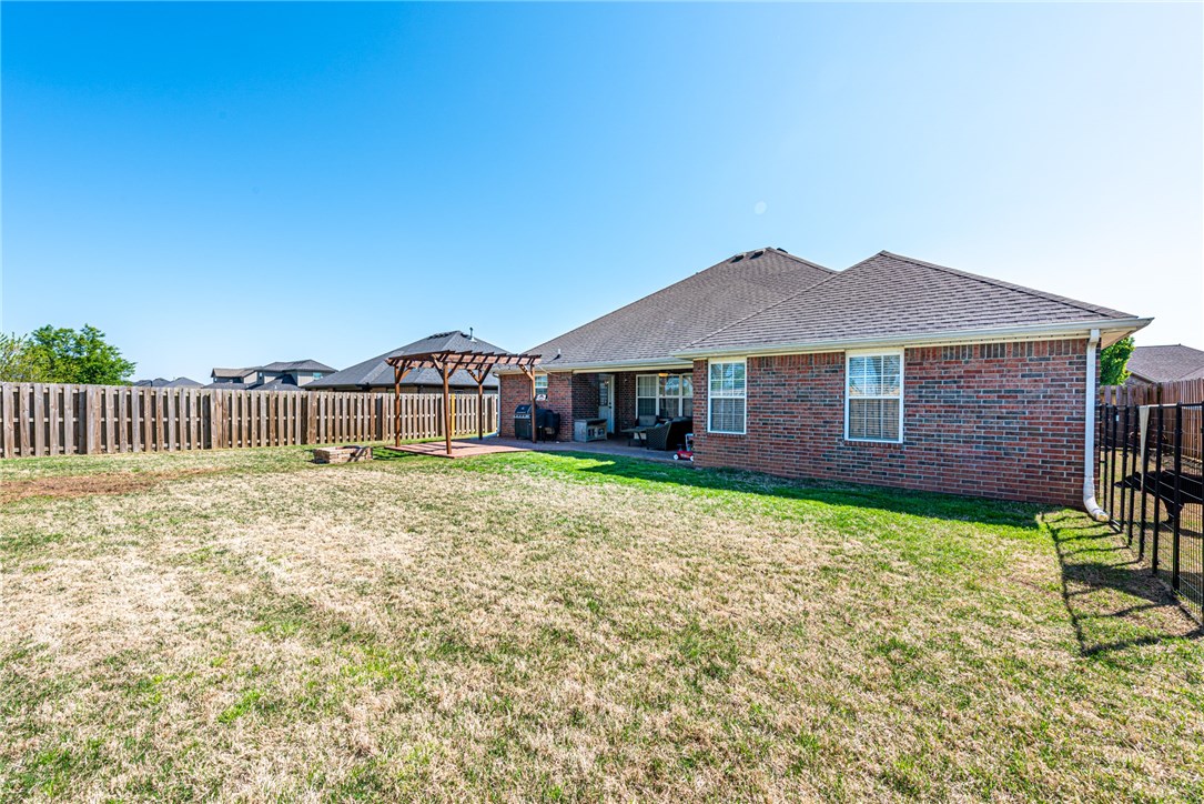 Bellview Residence Add Ph 1 Rogers - Residential
