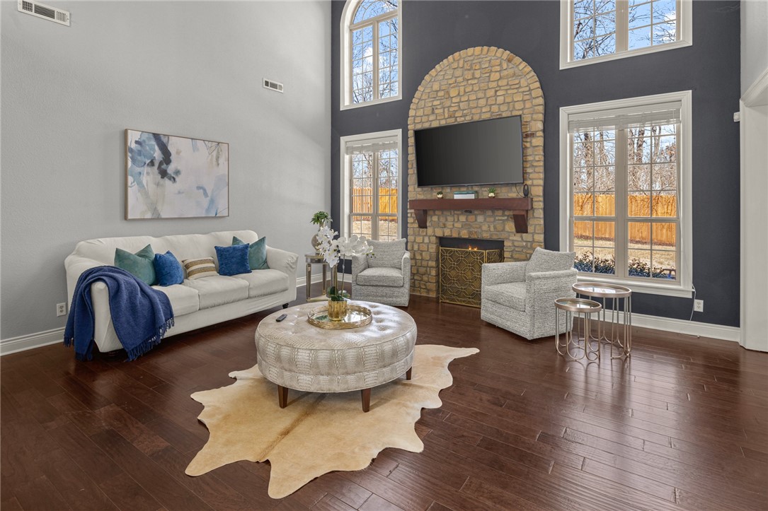 Shadow Valley Ph 1 Rogers - Residential