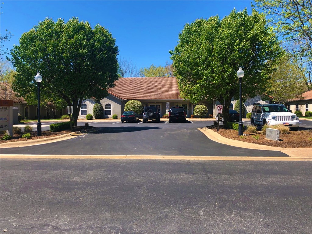 Village on the Creeks is the largest garden office park in Northwest Arkansas. It houses office, retail, restaurant, and medical tenants and also provides a quality of life by offering a walking trail on Razorback Greenway and a lake with beautiful views.