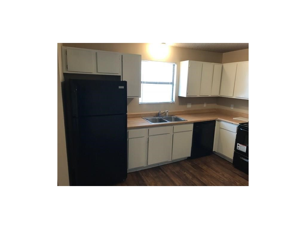 Shaver Add Ph I - Residential Lease