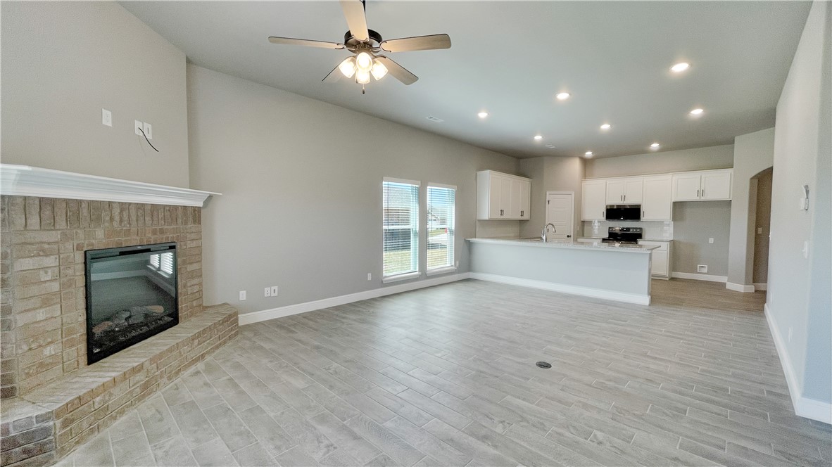 Grand Estates Ph 2 Gentry - Residential Lease