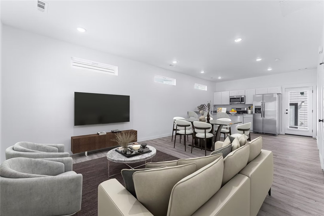 FEATHERSTON WEST SUB PH 1-CENTERTON - Residential