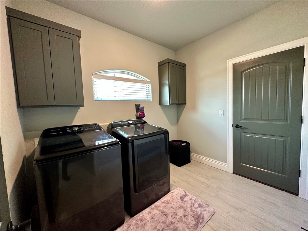 Westridge Village Sub Centerton - Residential Lease