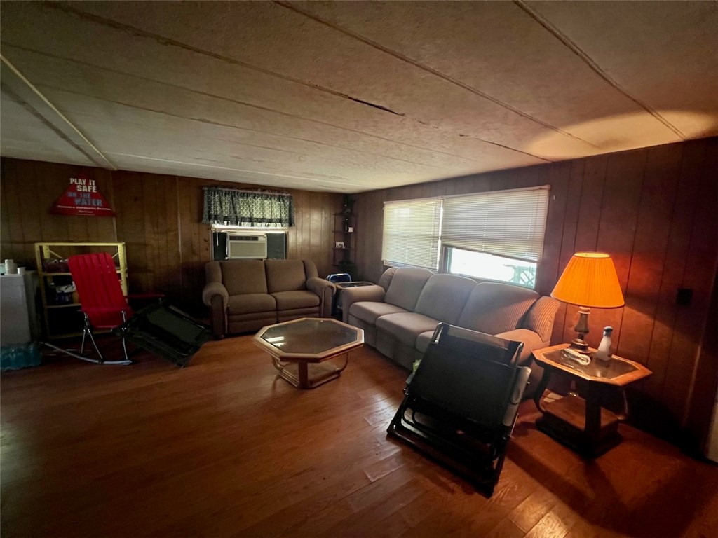 Diamond City Acreage - Residential