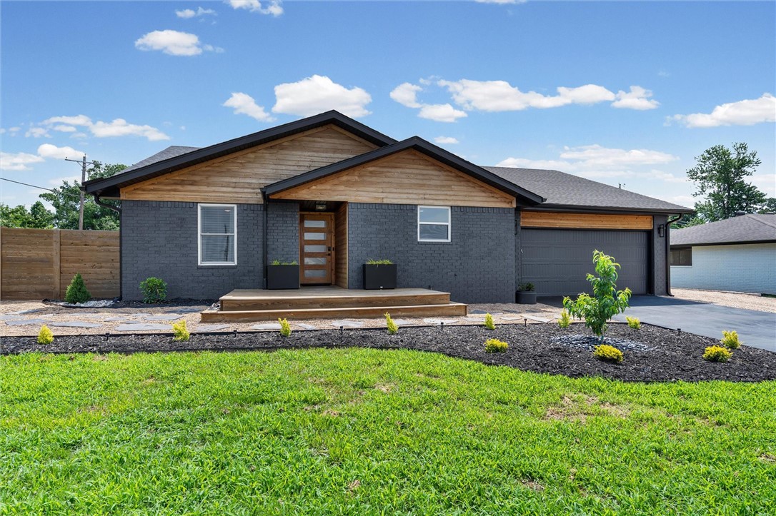 Southern Hills 2nd Rogers - Residential