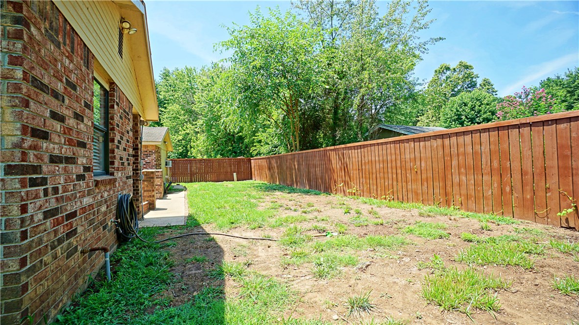 Pine Meadow Add Ph II Rogers - Residential