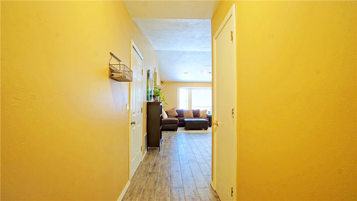 Pine Meadow Add Ph II Rogers - Residential
