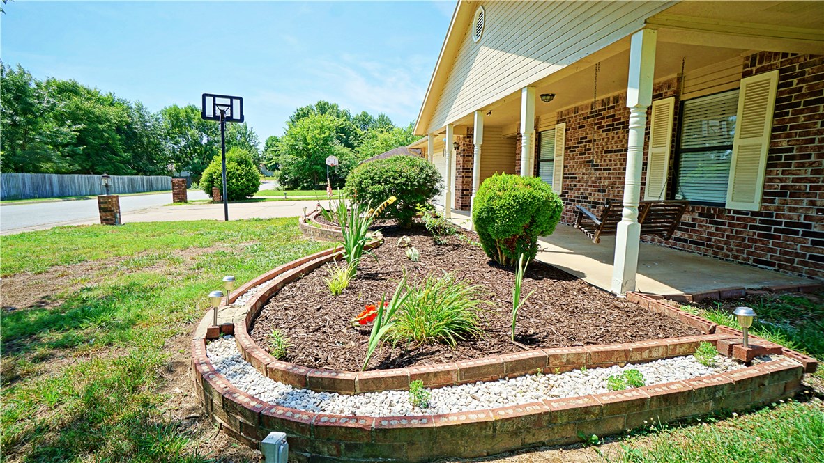 Pine Meadow Add Ph II Rogers - Residential