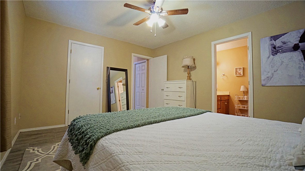 Pine Meadow Add Ph II Rogers - Residential