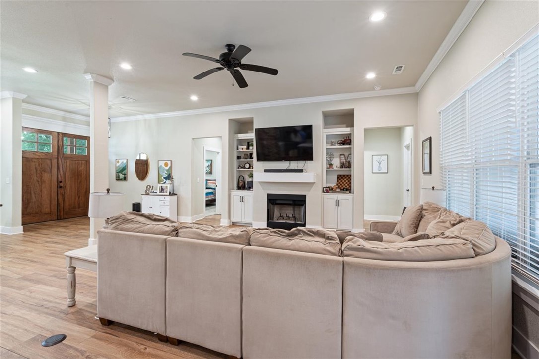 WEDINGTON WOODS UNIT VII - Residential