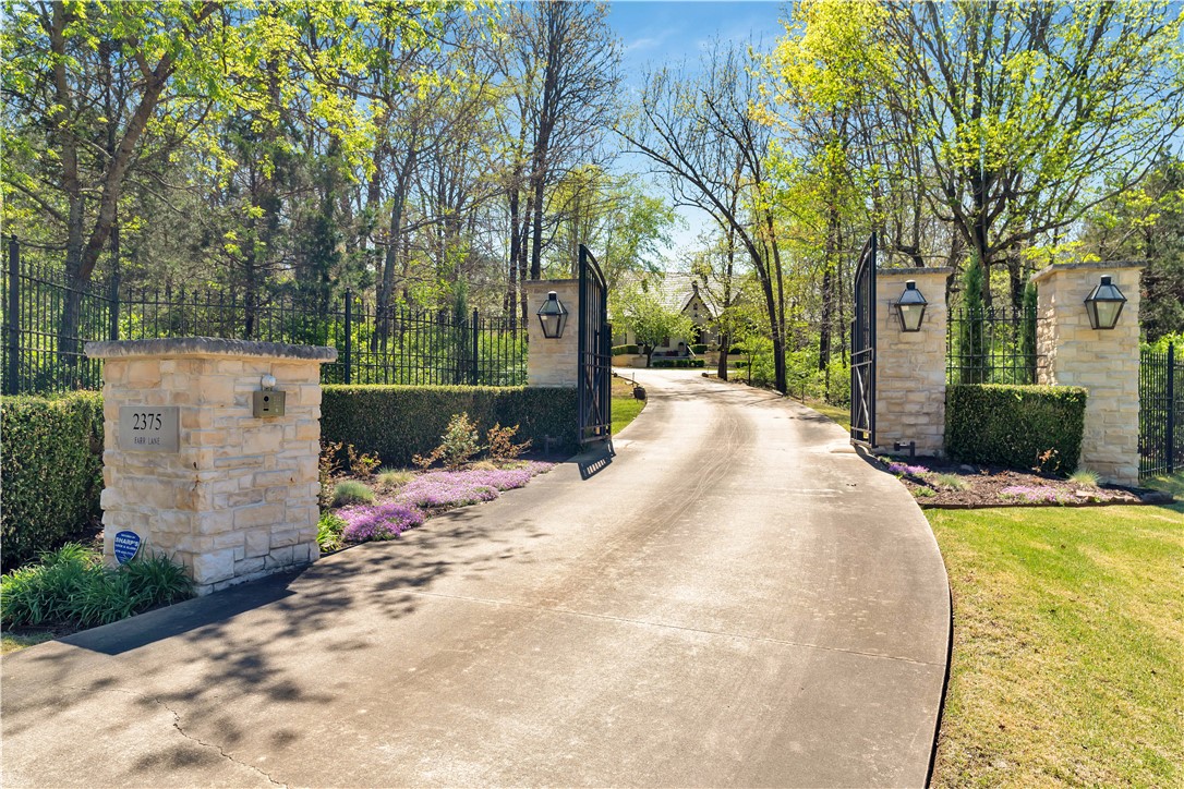 Fayetteville Outlots - Residential
