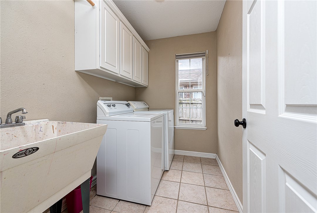 Champions Estates Rogers - Residential