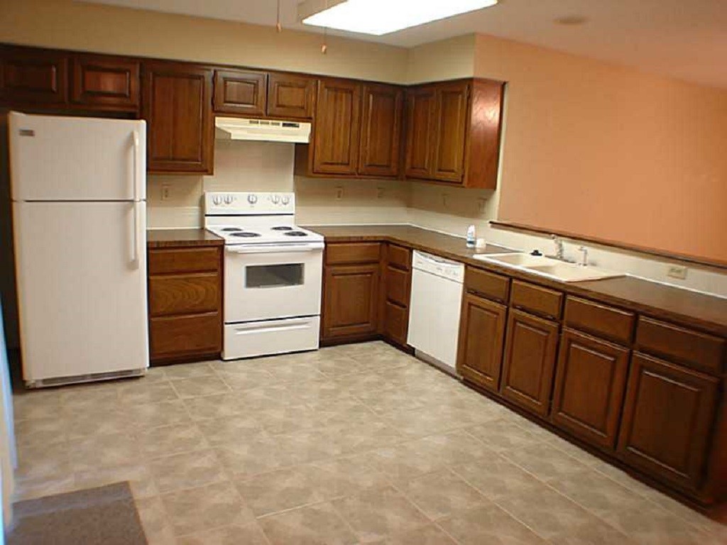 Hampstead Sub Bvv - Residential Lease