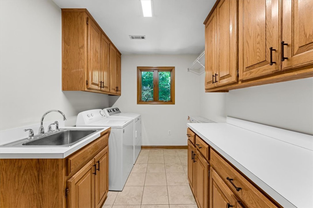 Edens Gate - Residential Lease