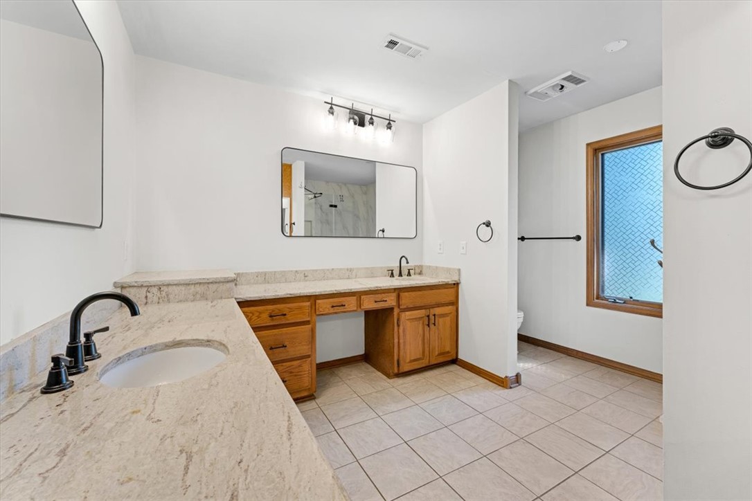 Edens Gate - Residential Lease