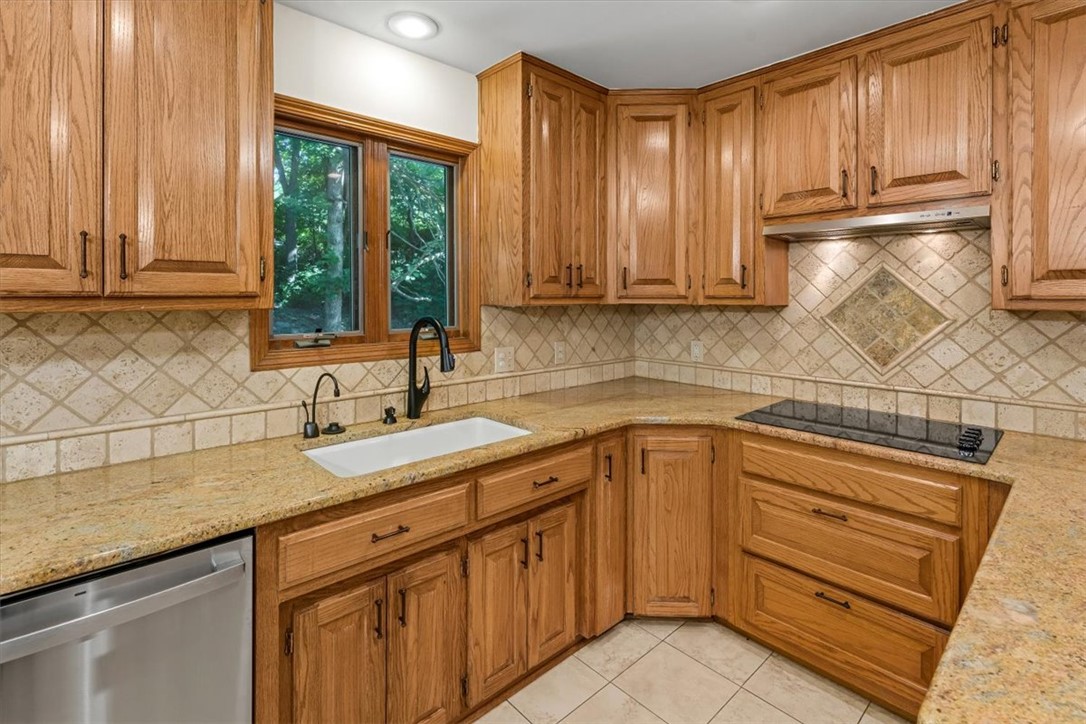 Edens Gate - Residential Lease