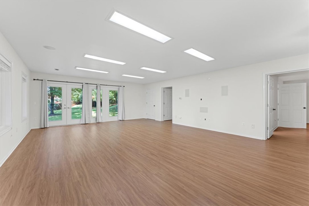Edens Gate - Residential Lease