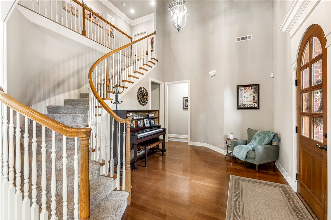 Peaks Ph Iii, The Rogers - Residential