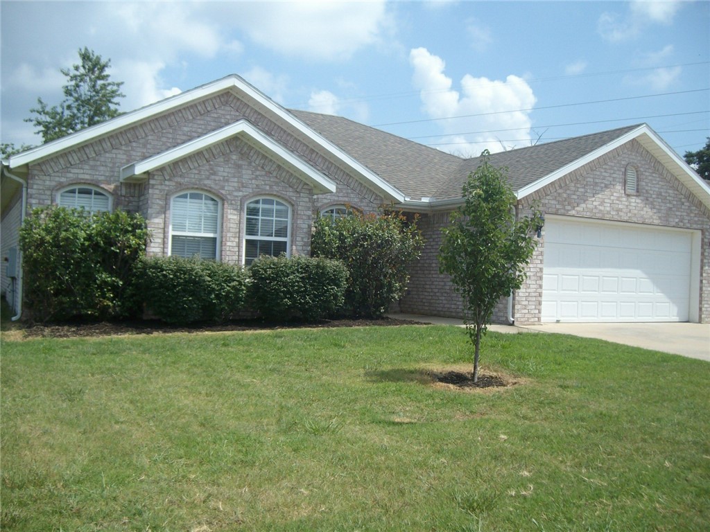 Carriage Square Sub Bentonville - Residential Lease