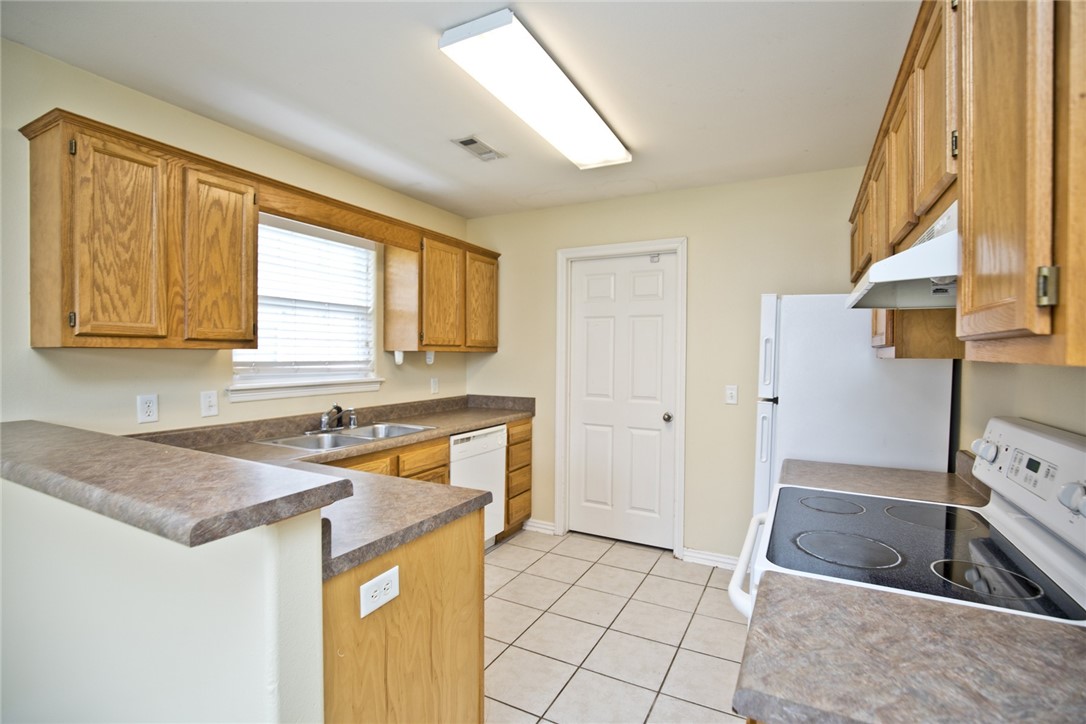 Carriage Square Sub Bentonville - Residential Lease