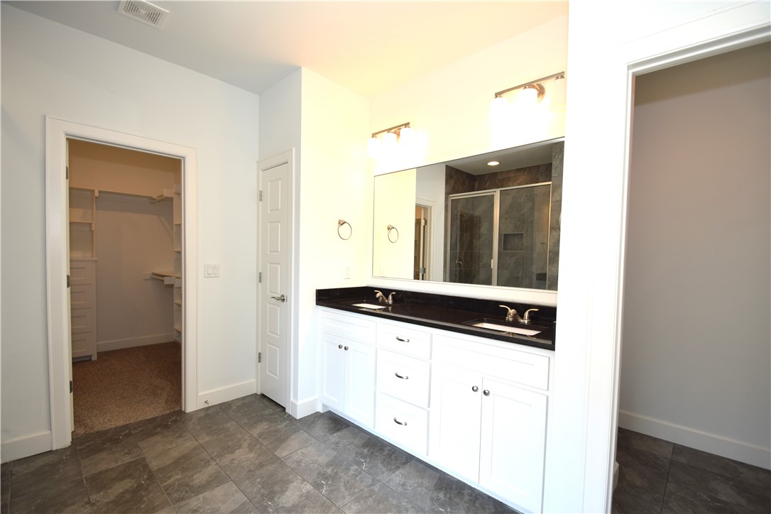 Rolling Acres Ph Ii Sub Bentonville - Residential Lease