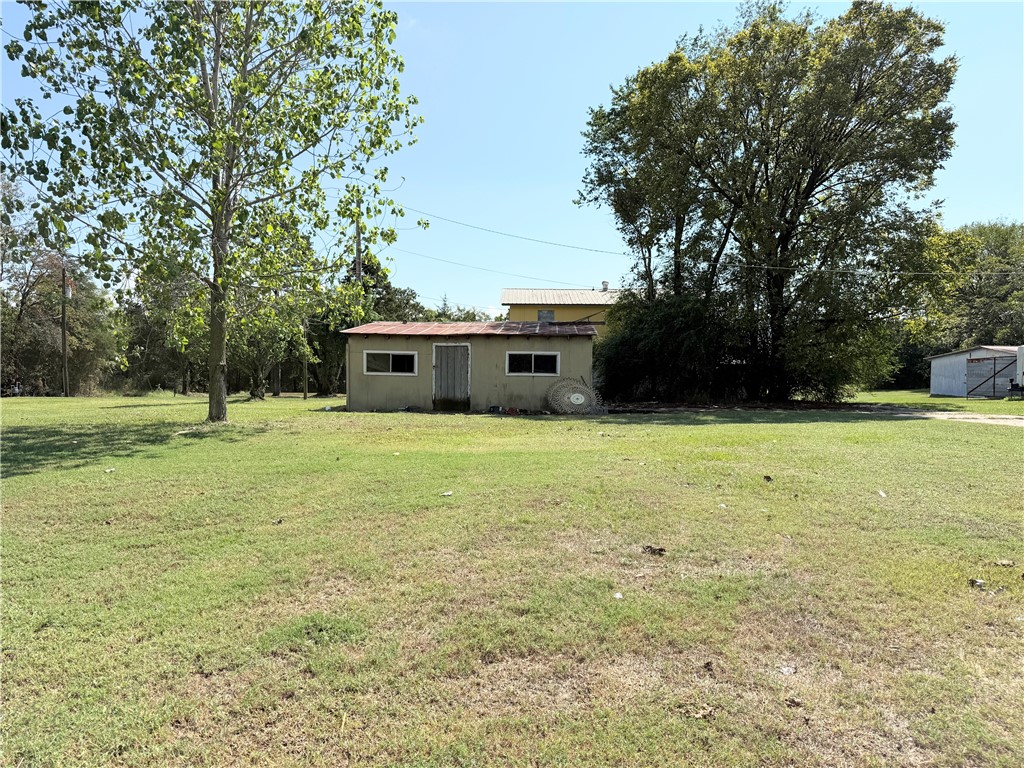 Coal Hill 19925 - Residential
