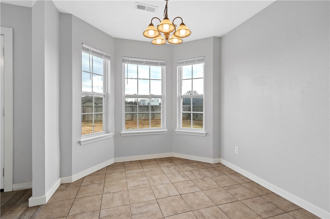 GIVENS PLACE BLK 4 PH II-PEA RIDGE - Residential