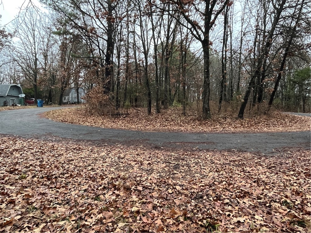 Limited opportunity listing right off Glasgow Dr!! Take advantage of this opportunity to own a great lot in the heart of the fastest growing biking community in the country! Notable points of interest are: Scotsdale Golf Club(1.5 Miles), Branchwood Rec Center(2.4 Miles), Loch Lomond Park(3.3 Miles), Stoney Kirk Boat Ramp(3.3 Miles), Highlands Golf Course(3.9 Miles)