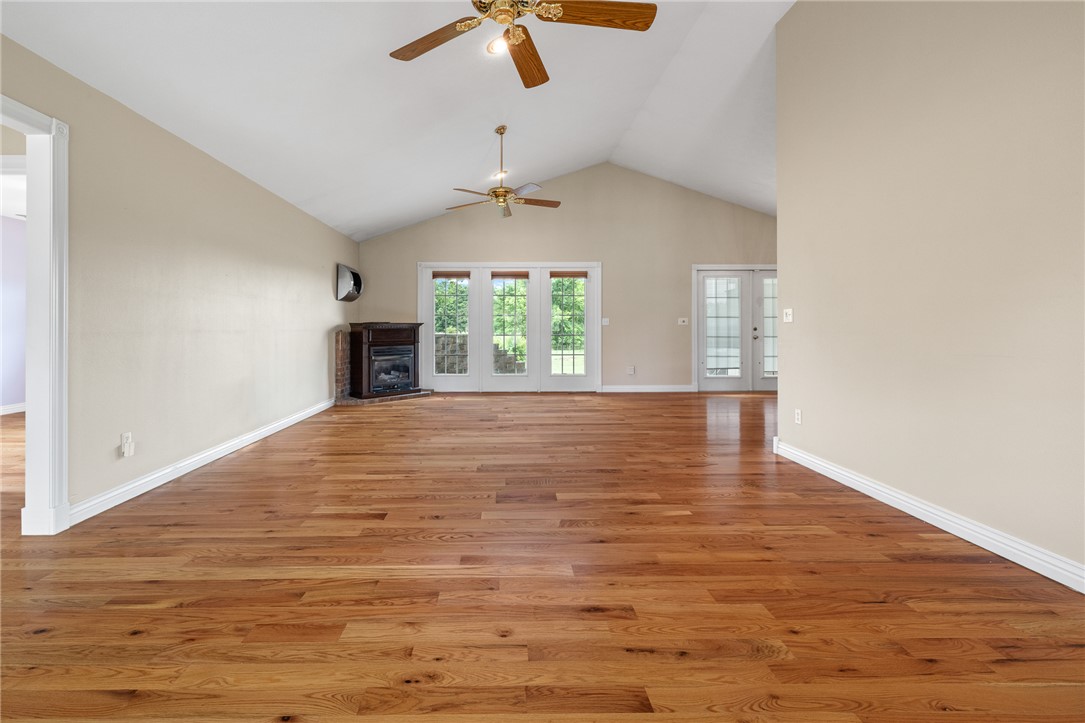 Briarwood Estate unit 1 - Residential