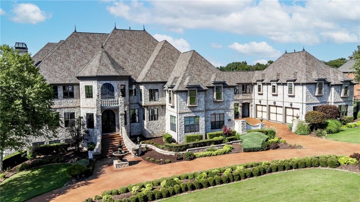 Churchill - Residential