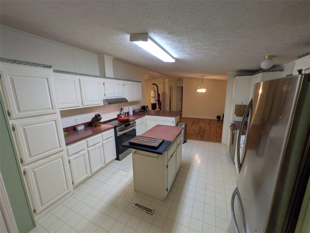 32-19-28-RURAL - Residential