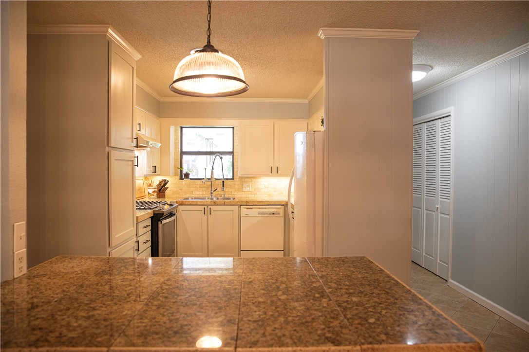 Western Oaks Place I - Residential